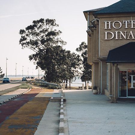 Hotel Dinajan Villanueva De Arosa Εξωτερικό φωτογραφία