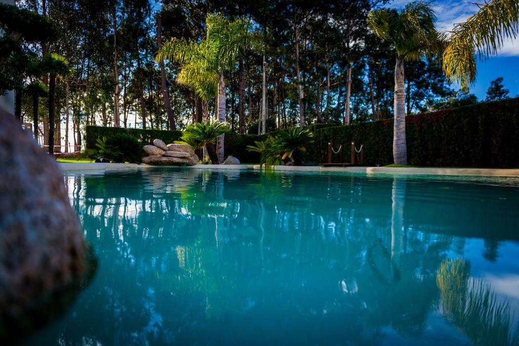 Hotel Dinajan Villanueva De Arosa Εξωτερικό φωτογραφία